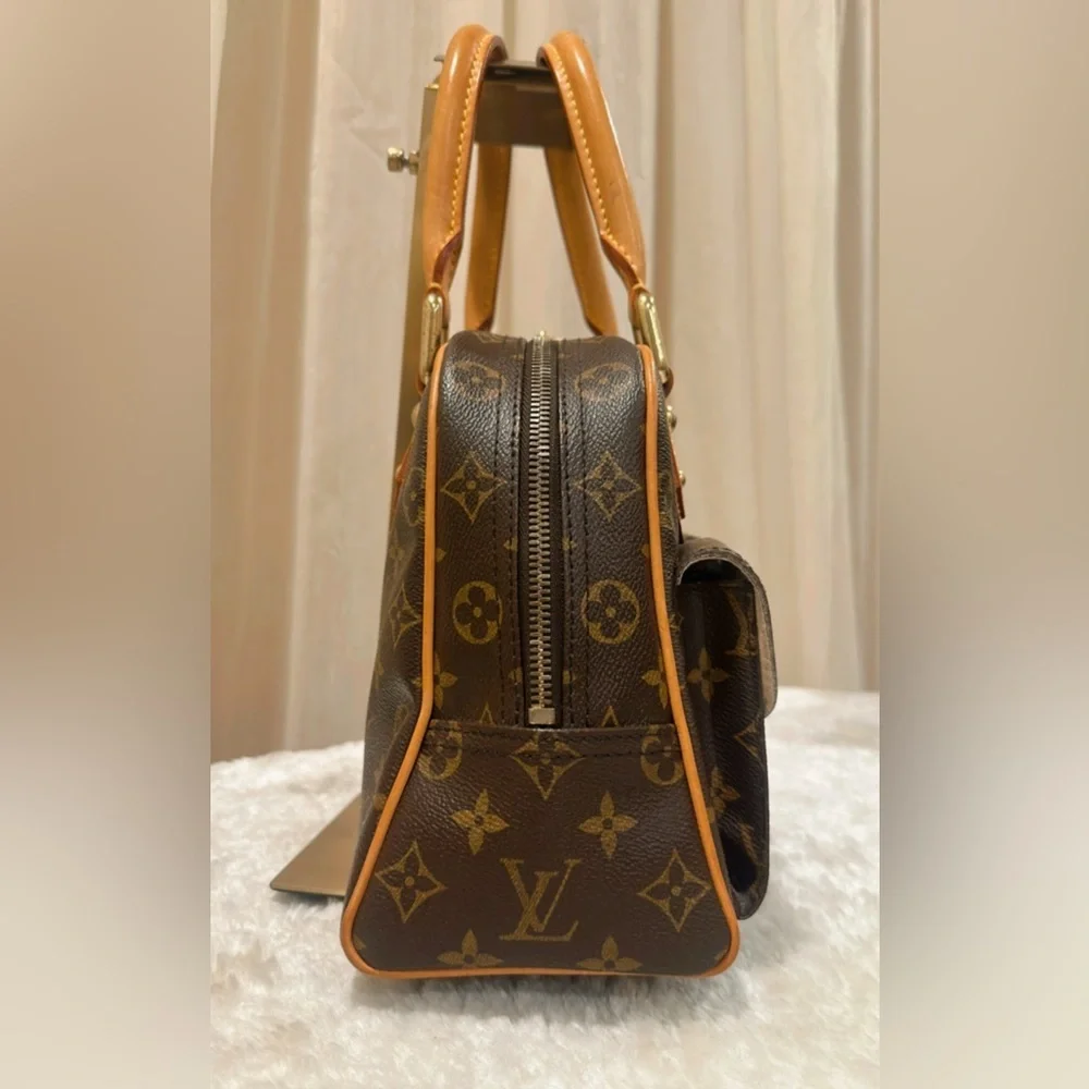 💯% Authentic Louis Vuitton ManhattanPM Monogram Handbag✨ - Picture 7 of 17